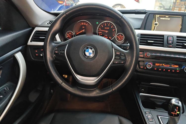 Used BMW 3 Series GT 2013 320i Leading Model Steering Wheel