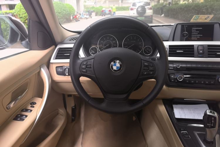 Used BMW 3 Series GT  Steering Wheel