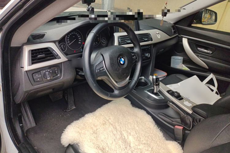 Used BMW 3 Series GT 2013 320i Leading Model Steering Wheel