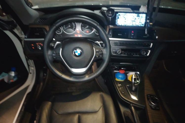 Used BMW 3 Series GT 2013 328i Sport Design Package Steering Wheel