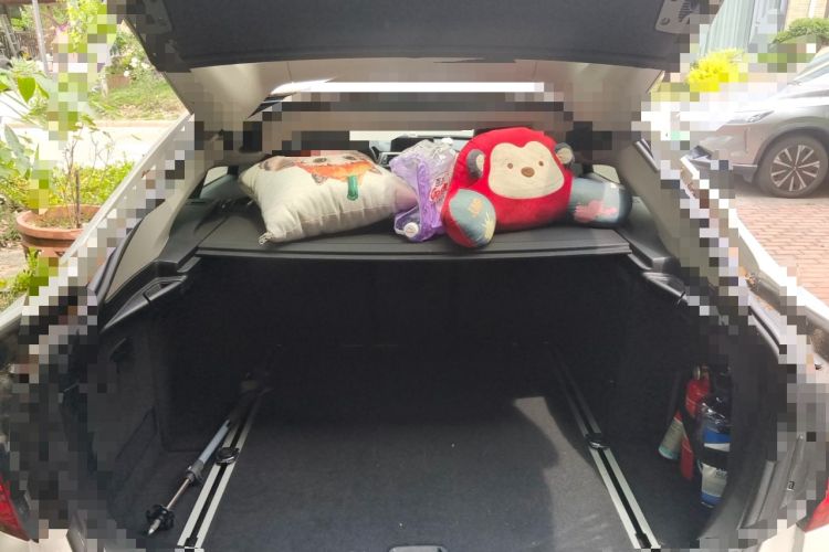 Used BMW 3 Series GT 2013 320i Sport Design Package Trunk