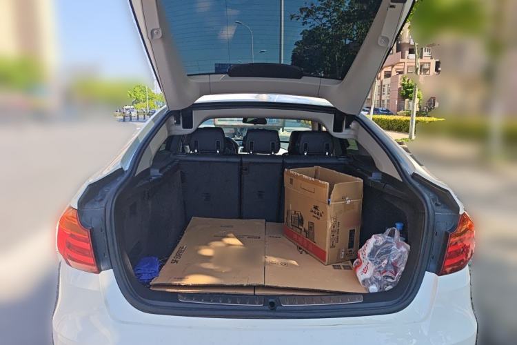 Used BMW 3 Series GT 2013 320i Leading Model Trunk