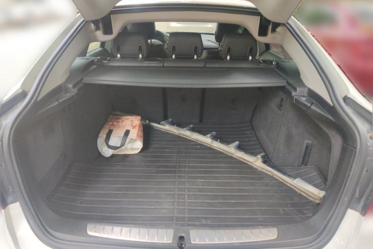 Used BMW 3 Series GT 2013 320i Leading Model Trunk