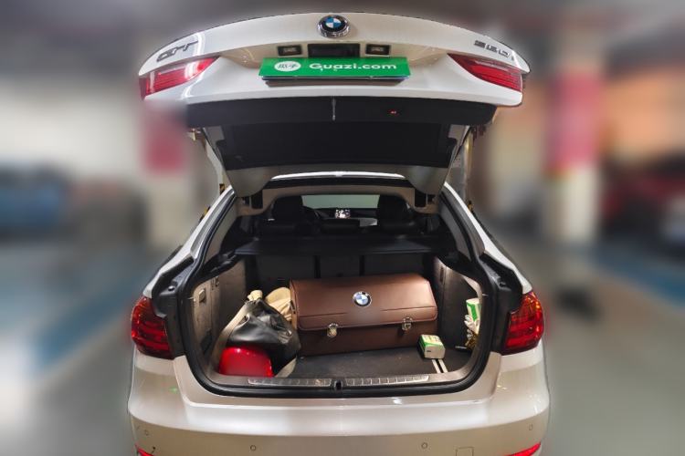 Used BMW 3 Series GT 2013 320i Leading Model Trunk