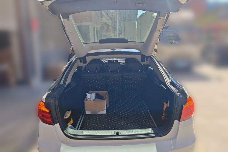 Used BMW 3 Series GT 2013 320i Leading Model Trunk