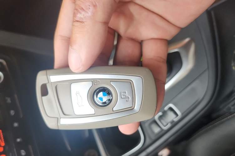 Used BMW 3 Series GT 2013 320i Sport Design Package Vehicle Key