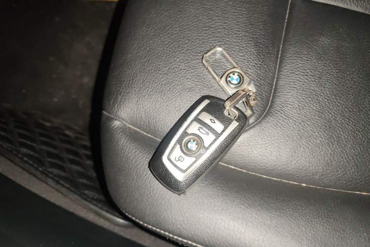Used BMW 3 Series GT 2013 320i Sport Design Package Vehicle Key