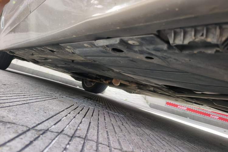 Used BMW 3 Series GT 2013 320i Sport Design Package Chassis Rear Left