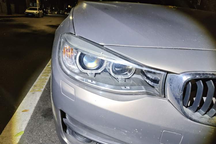 Used BMW 3 Series GT 2013 320i Leading Model Exterior 6