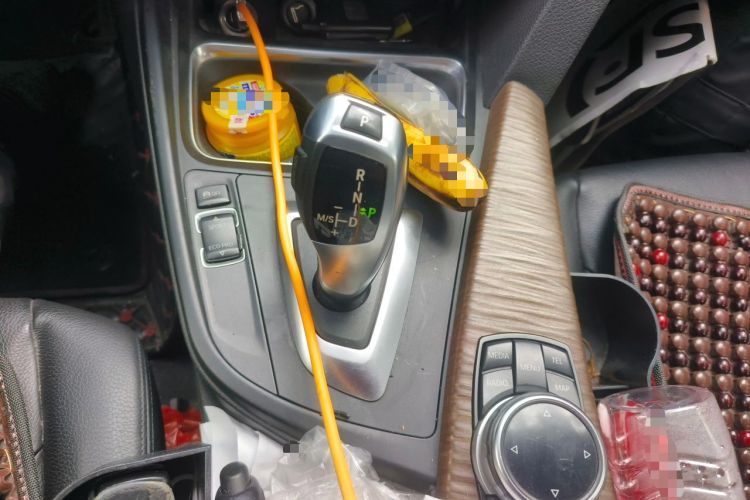 Used BMW 3 Series GT 2013 320i Sport Design Package Gear Lever