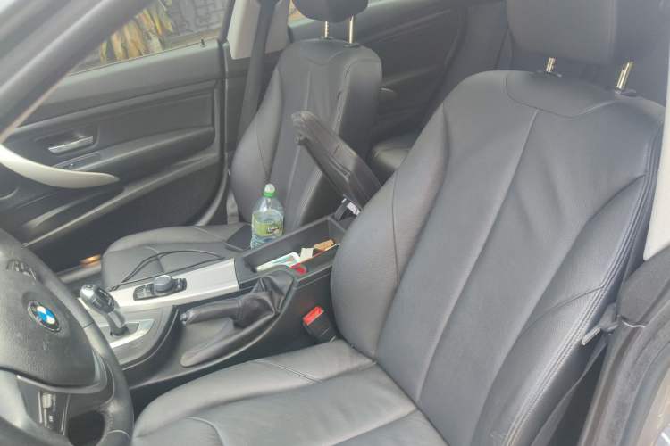 Used BMW 3 Series GT 2013 320i Leading Model Left Front Seat