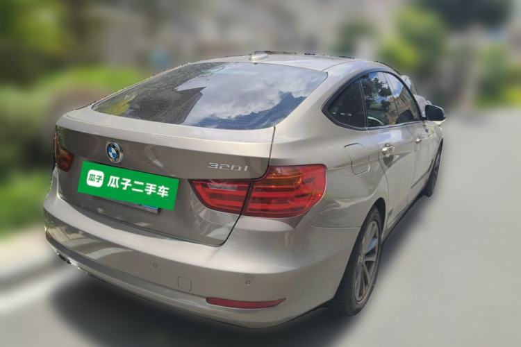 Used BMW 3 Series GT 2013 320i Leading Model Rear Right 45 Deg