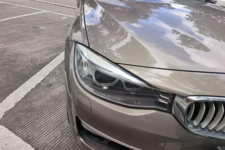 Used BMW 3 Series GT 2013 320i Sport Design Package Right Front Headlight