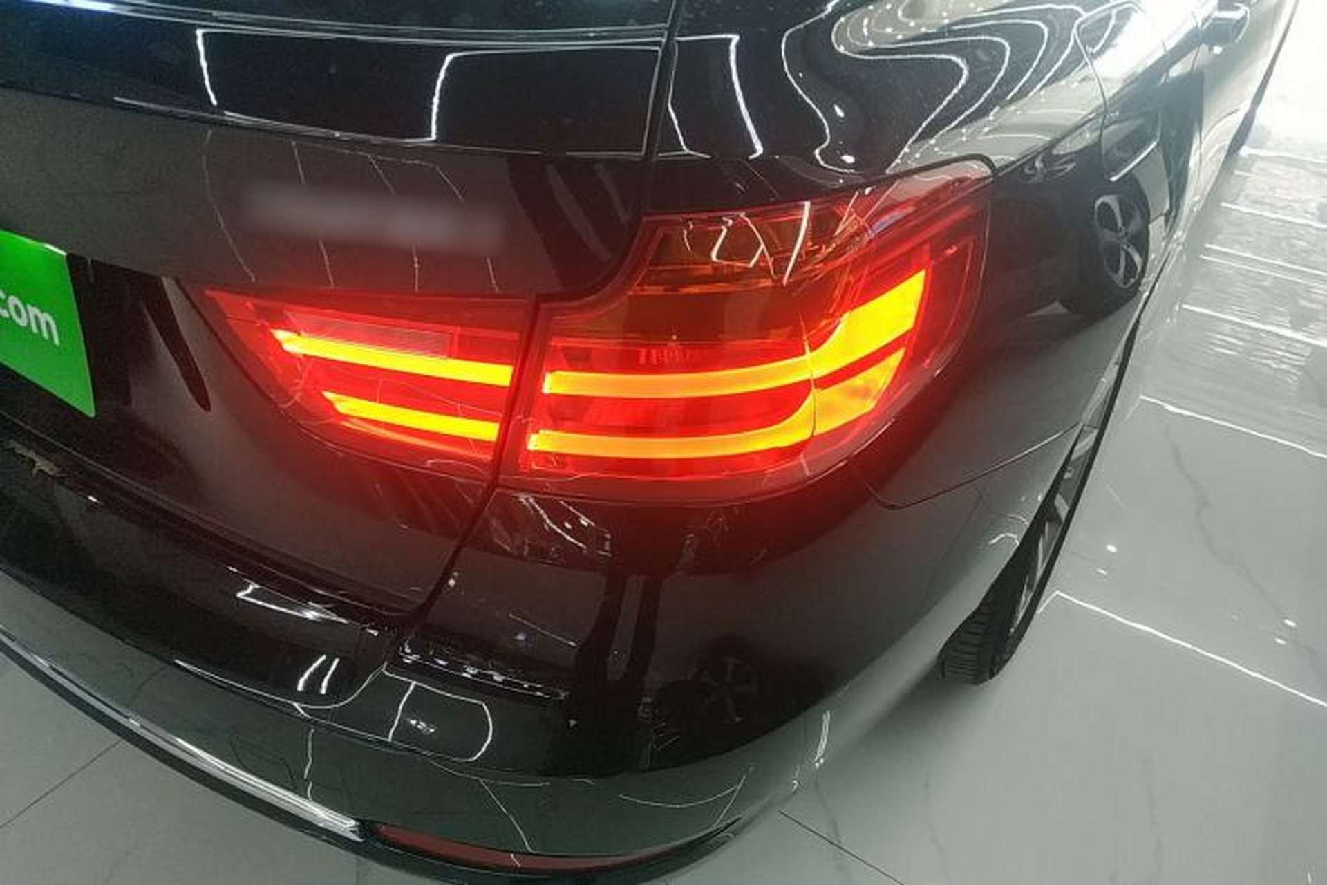 Used BMW 3 Series GT 2014 328i Design Package Model Right Rear Taillight