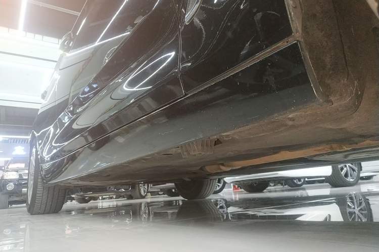 Used BMW 3 Series GT 2014 328i Design Package Model Right Side Sill
