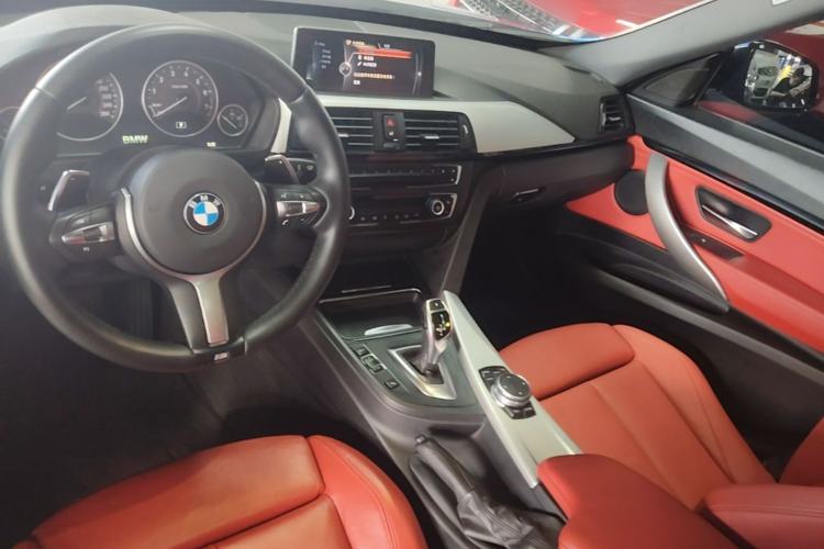 Used BMW 3 Series GT 2014 328i Design Package Model Center Console