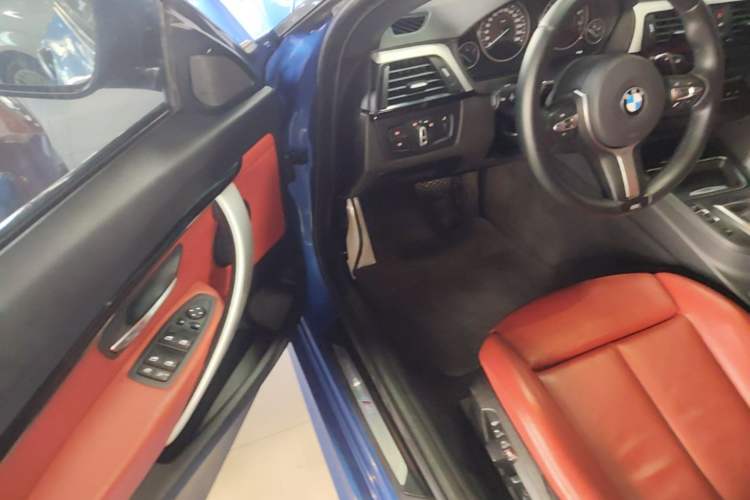 Used BMW 3 Series GT 2014 328i Design Package Model Driver Seat