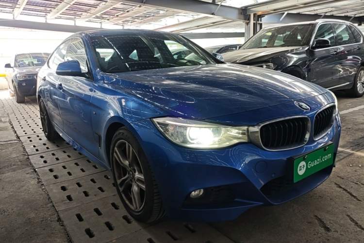 Used BMW 3 Series GT 2014 328i Design Package Model Front Right 45 Deg