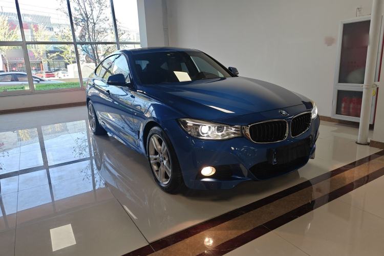 Used BMW 3 Series GT 2014 320i Design Package Model Front Right 45 Deg