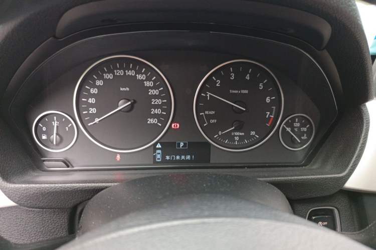 Used BMW 3 Series GT 2014 320i Leading Model Instrument Cluster