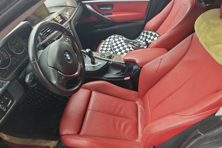 Used BMW 3 Series GT 2014 320i Design Package Model Left Front Seat