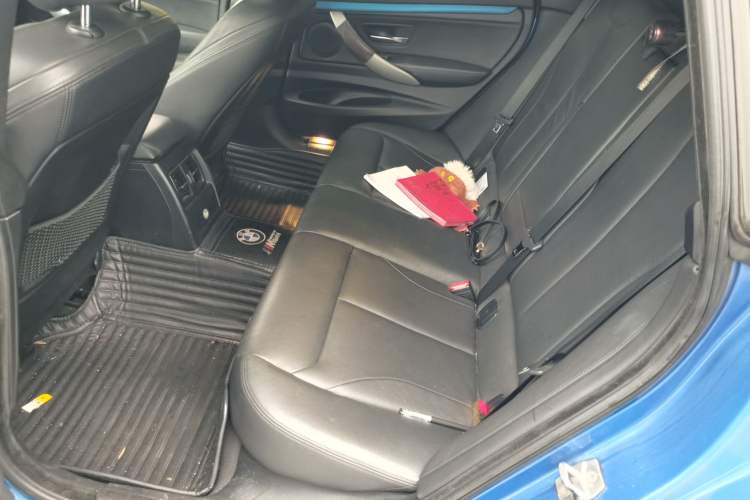 Used BMW 3 Series GT 2014 320i Leading Model Left Rear Seat