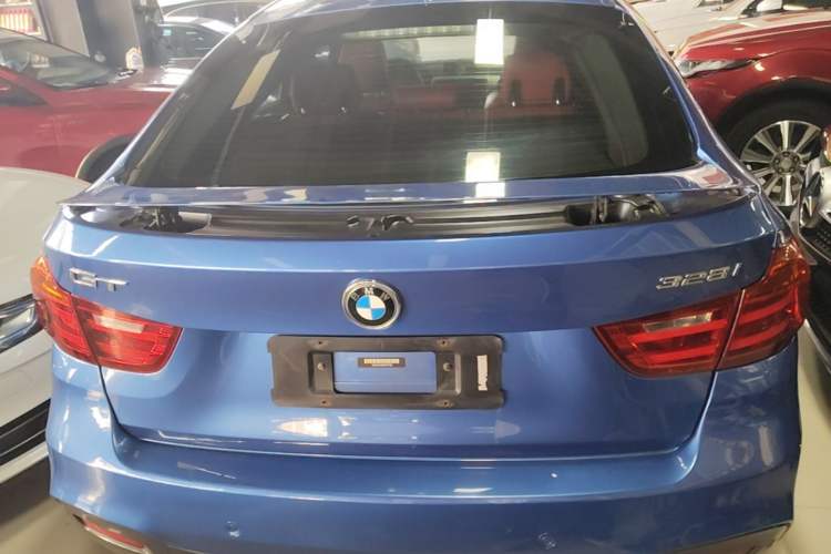 Used BMW 3 Series GT 2014 328i Design Package Model Rear