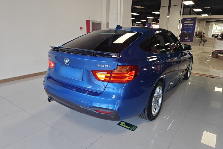 Used BMW 3 Series GT 2014 320i Design Package Model Rear Right 45 Deg