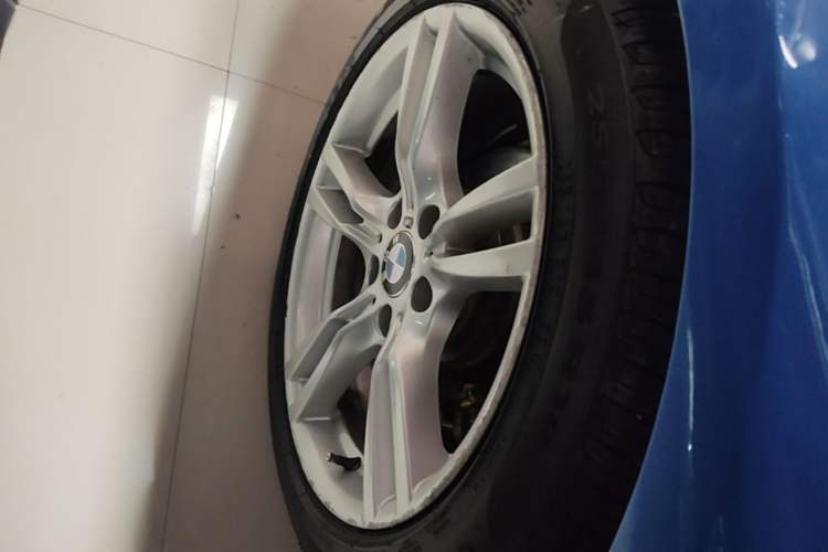 Used BMW 3 Series GT 2014 328i Design Package Model Right Rear Wheel Hub