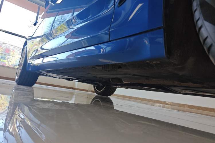 Used BMW 3 Series GT 2014 320i Design Package Model Right Side Sill