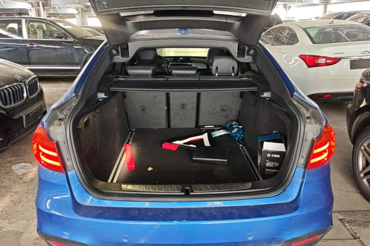 Used BMW 3 Series GT 2014 328i Design Package Model Trunk