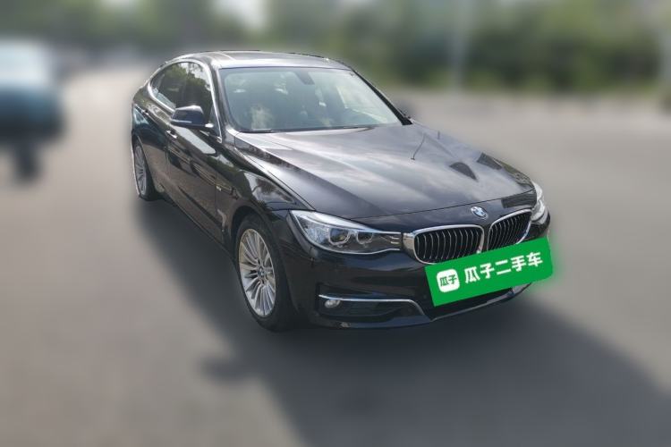 Used BMW 3 Series GT 2014 328i xDrive Design Package Edition Front Right 45 Deg
