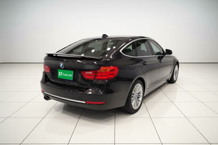 Used BMW 3 Series GT 2014 328i Design Package Model Rear Right 45 Deg