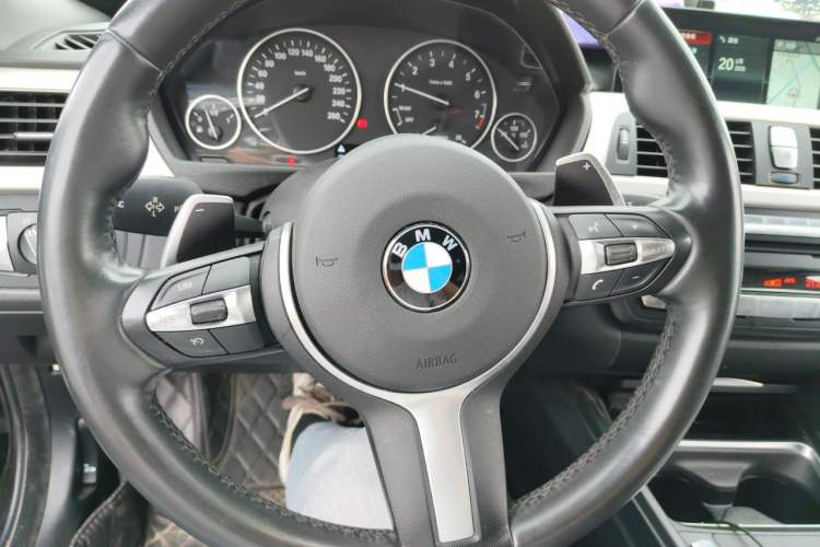 Used BMW 3 Series GT 2014 320i Leading Model Steering Wheel