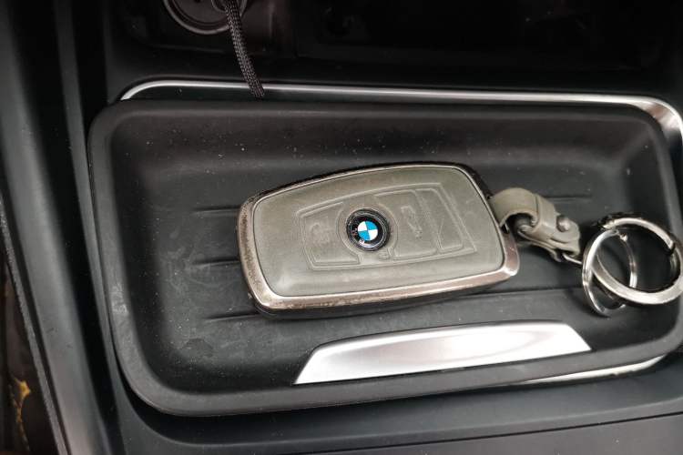 Used BMW 3 Series GT 2014 328i xDrive Design Package Edition Vehicle Key
