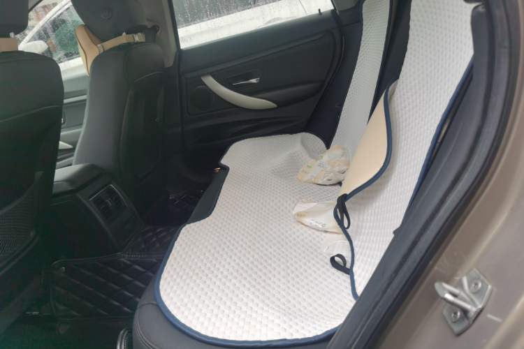 Used BMW 3 Series GT 2014 320i Leading Model Left Rear Seat