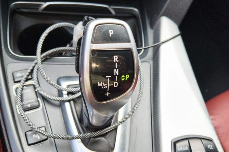 Used BMW 3 Series GT 2014 328i Design Package Model Gear Lever
