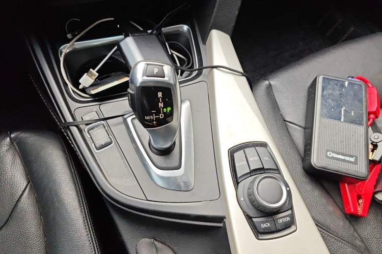 Used BMW 3 Series GT 2014 320i Leading Model Gear Lever