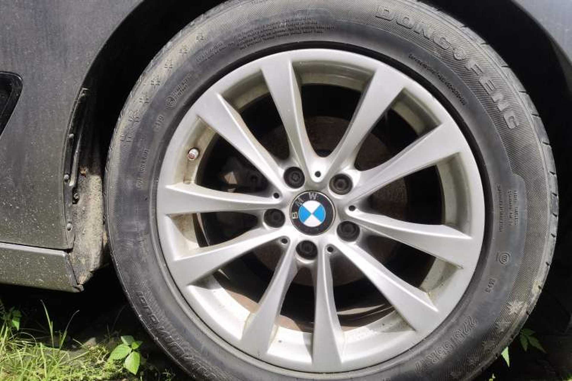 Used BMW 3 Series GT 2014 320i Leading Model Right Front Wheel Hub