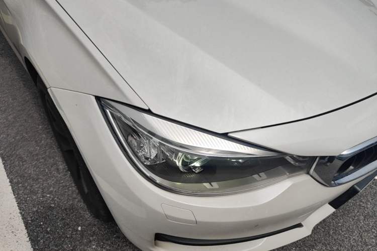 Used BMW 3 Series GT 2014 320i Leading Model Right Front Headlight