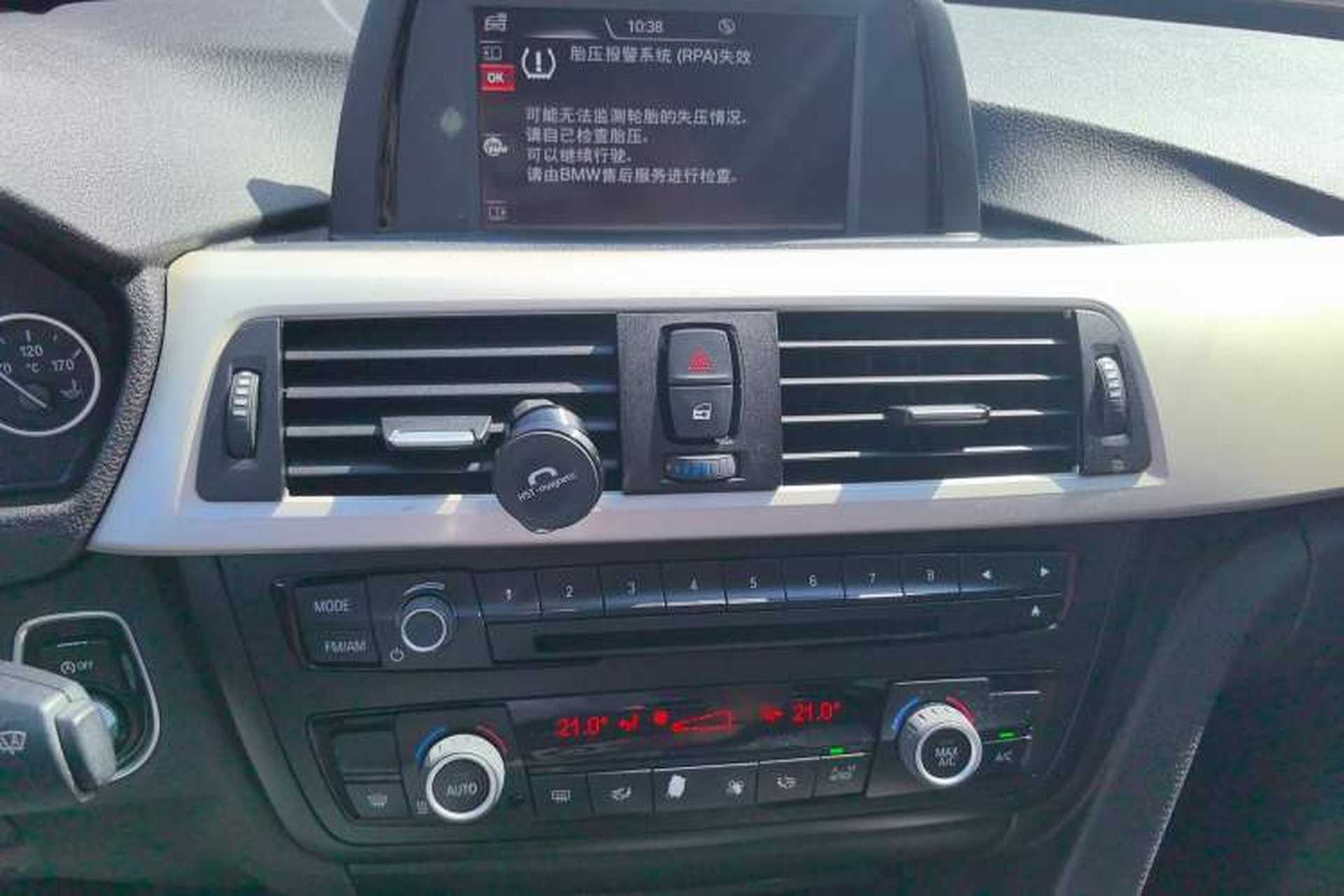 Used BMW 3 Series GT 2014 320i Leading Model Audio And AC Panel