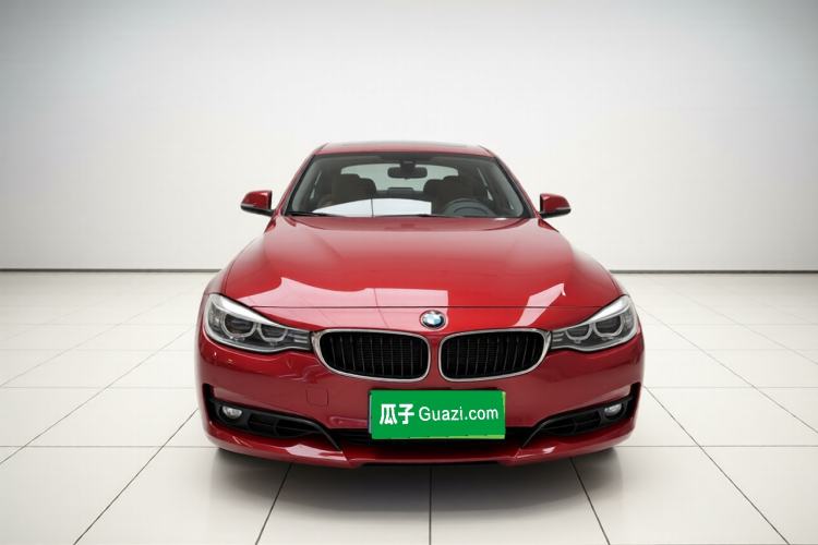 Used BMW 3 Series GT 2014 320i Leading Model Exterior 1