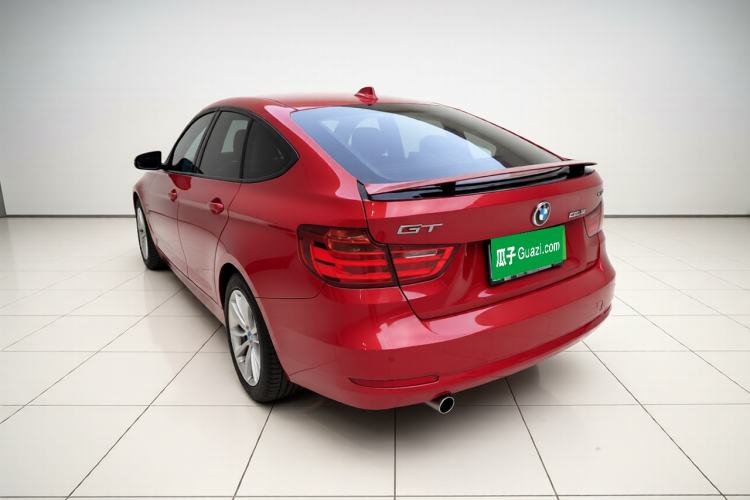 Used BMW 3 Series GT 2014 320i Leading Model Exterior 3