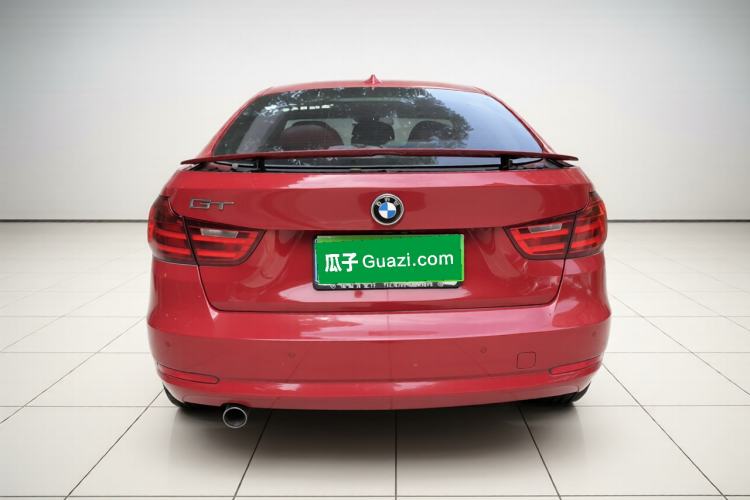 Used BMW 3 Series GT 2014 320i Leading Model Exterior 4