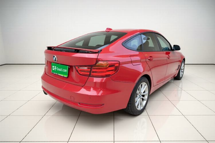 Used BMW 3 Series GT 2014 320i Leading Model Exterior 5