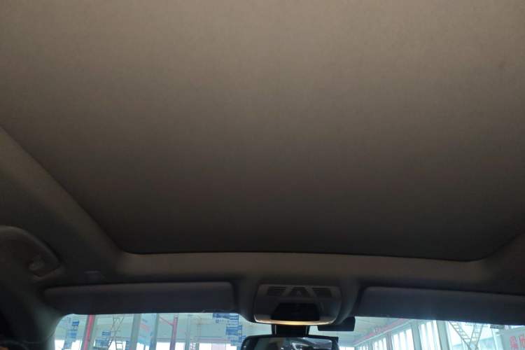 Used BMW 3 Series GT 2014 320i Leading Model Headliner