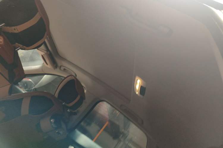 Used BMW 3 Series GT 2014 320i Leading Model Headliner