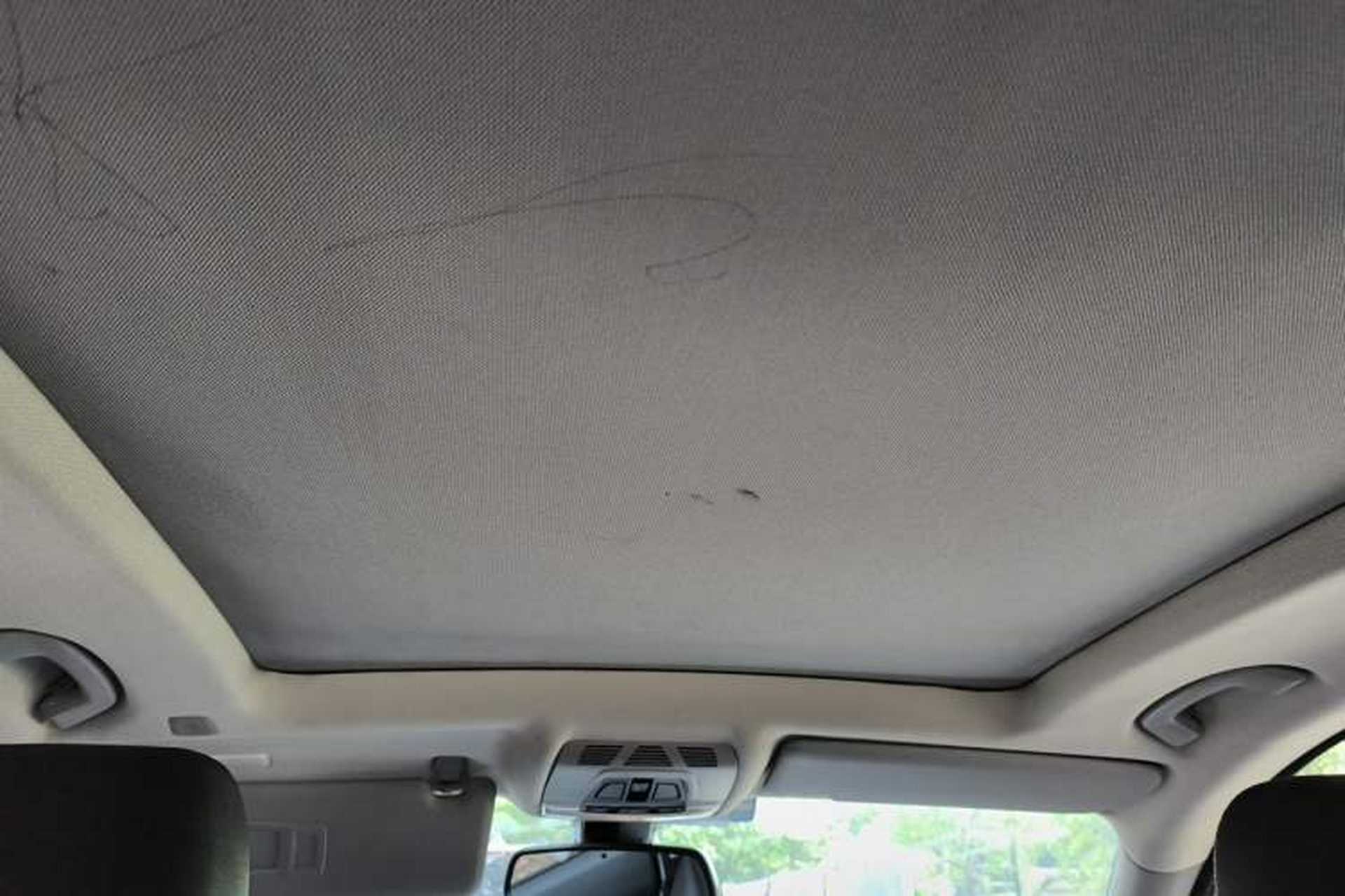 Used BMW 3 Series GT 2014 320i Leading Model Headliner