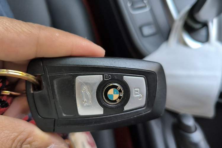 Used BMW 3 Series GT 2014 320i Leading Model Interior 1