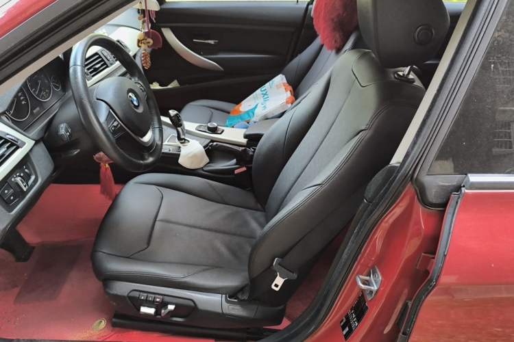 Used BMW 3 Series GT 2014 320i Leading Model Left Front Seat